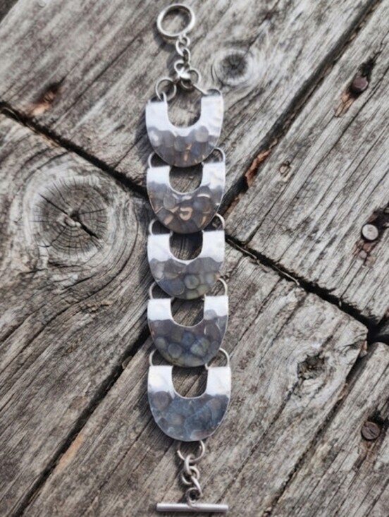 Jewelry - Sterling Silver hammered Link Bracelet